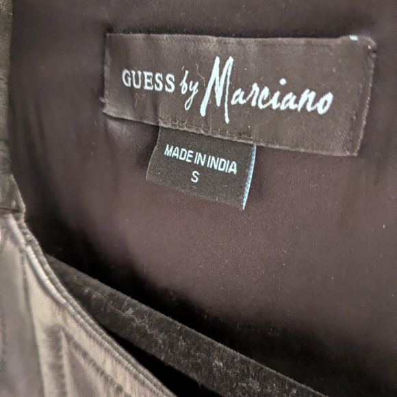 Guess By Marciano Women's Jacket Black & Gold - Picture 3 of 6
